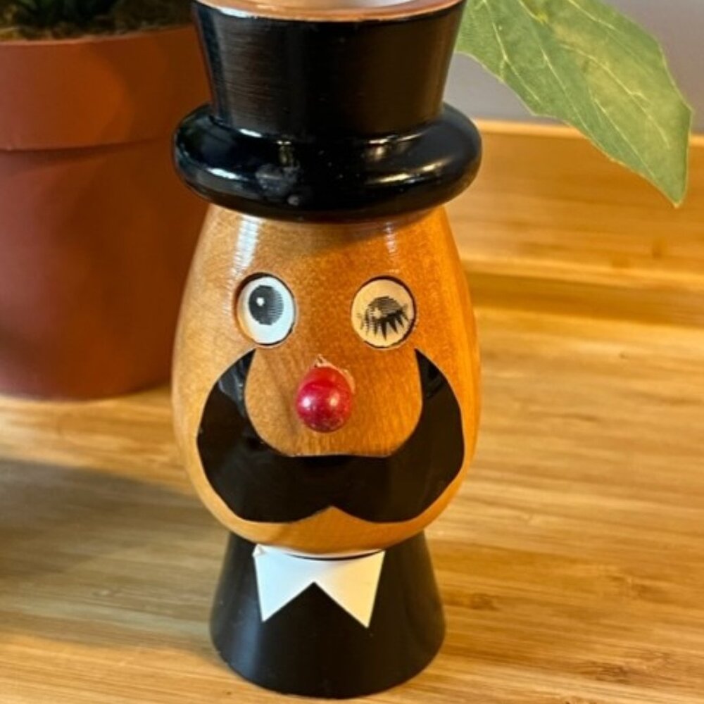 Comical novelty 1950's toothpick skewer holder gentleman with top hat wood vtg